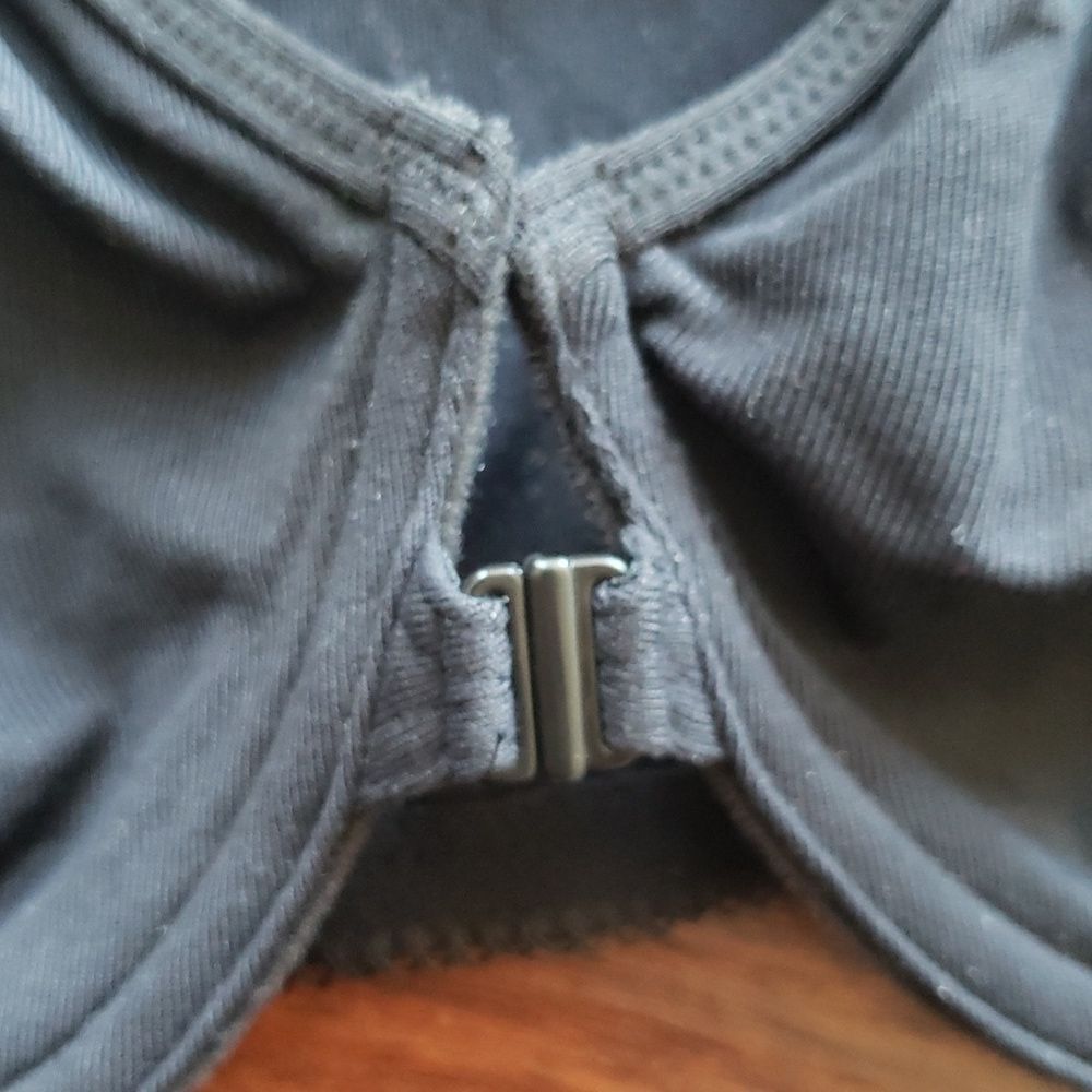 Wacoal Black Front Clasp Bra Size 36DD New Chic Edgy Feminine Dainty Whimsigoth - Picture 2 of 4